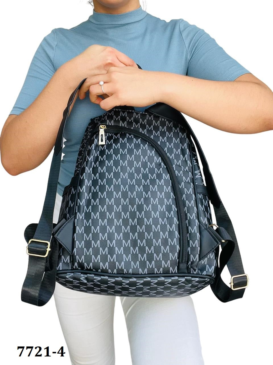 Mochila diseño GG