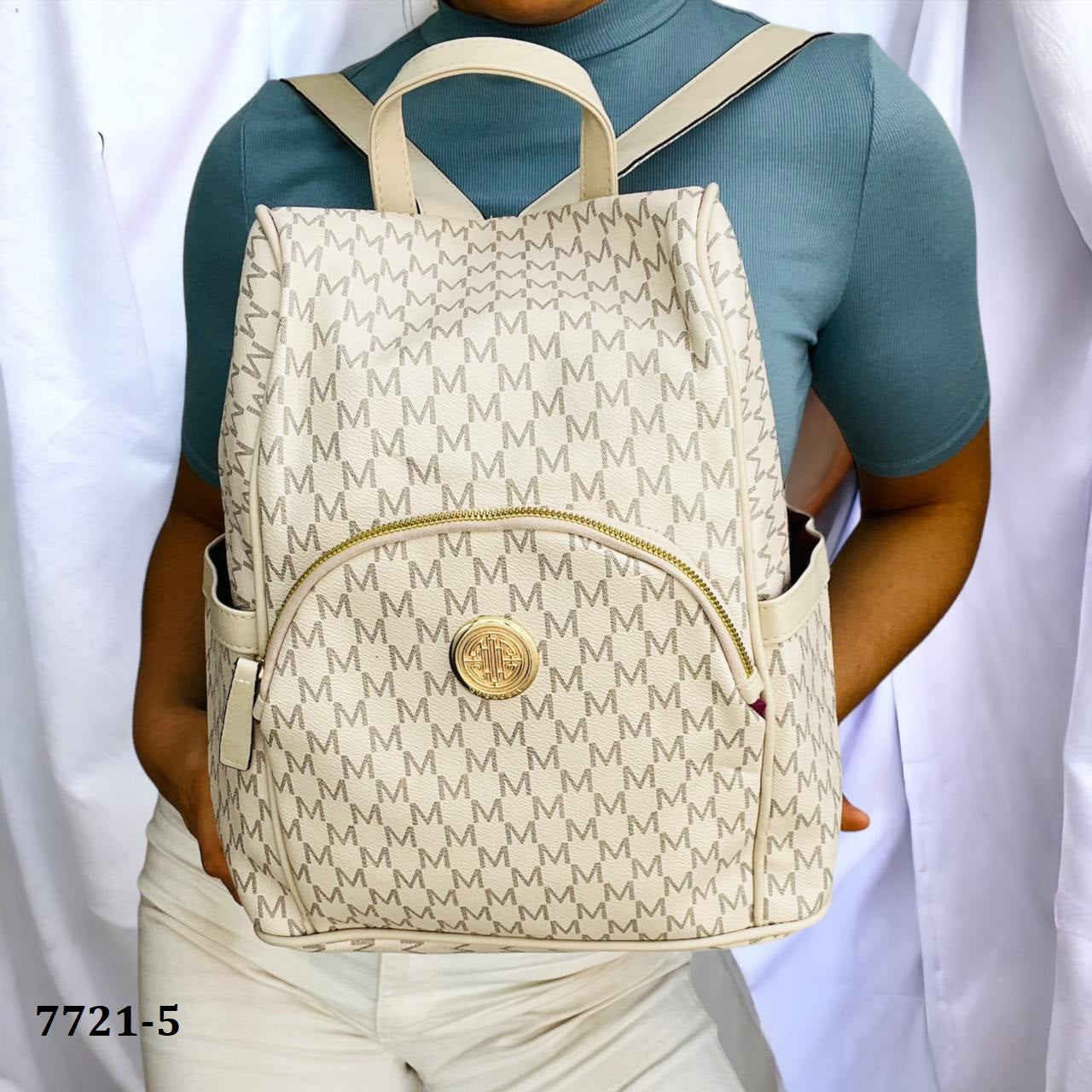 mochila diseño GG
