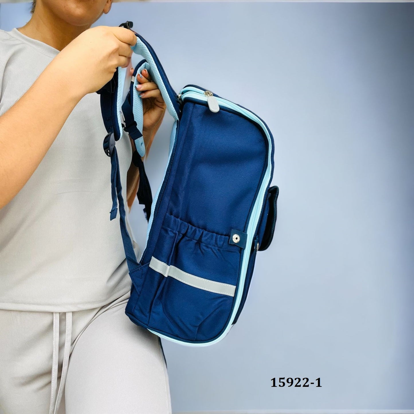 Mochila celeste