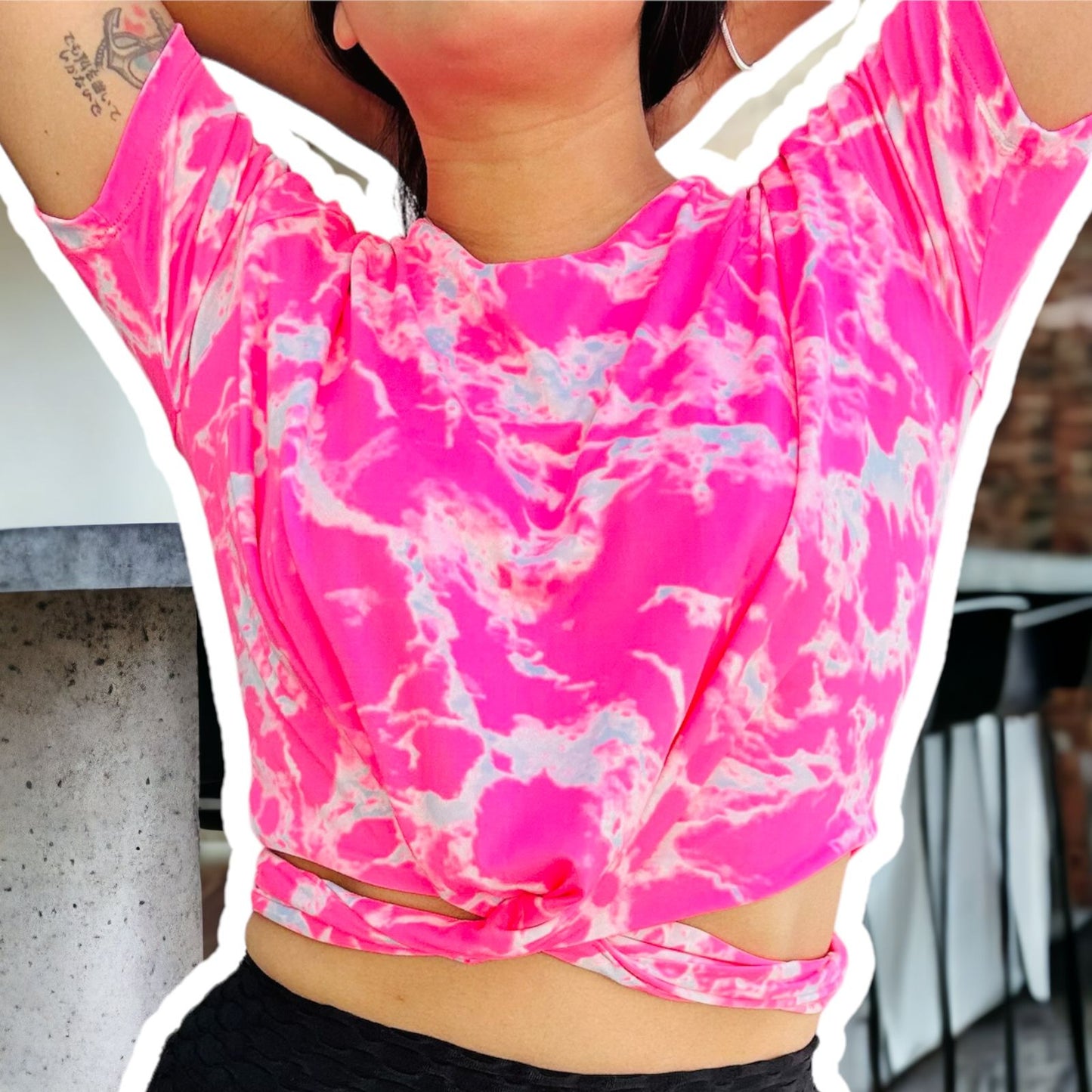 blusa dye rosa