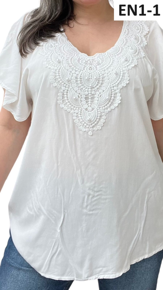 Blusa Temporada Cuello V Encaje Perlas EN1