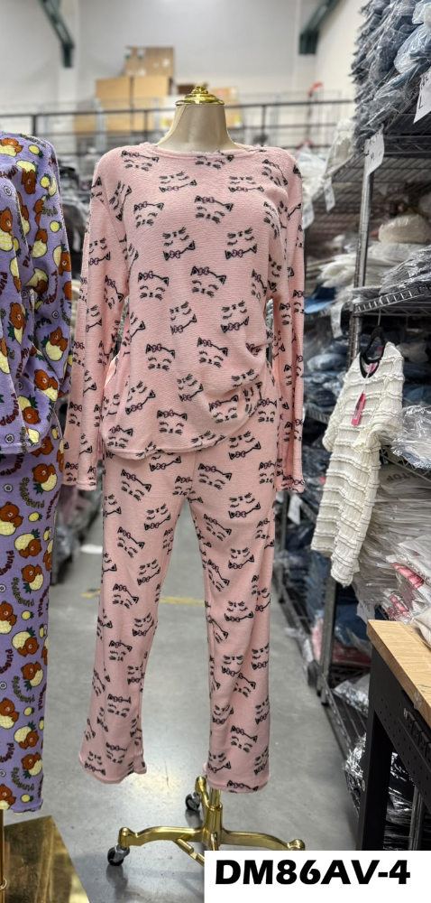 PIJAMA AFELPADA MOÑOS DM86AV