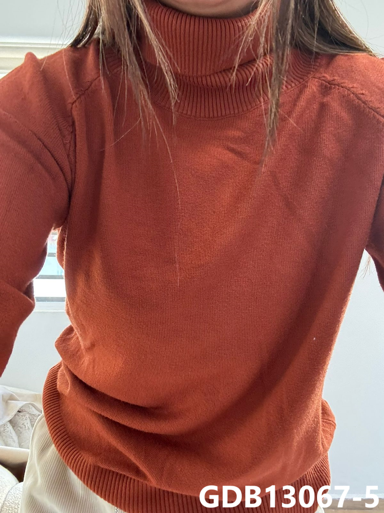 BLUSA ESENCIAL GDB13067