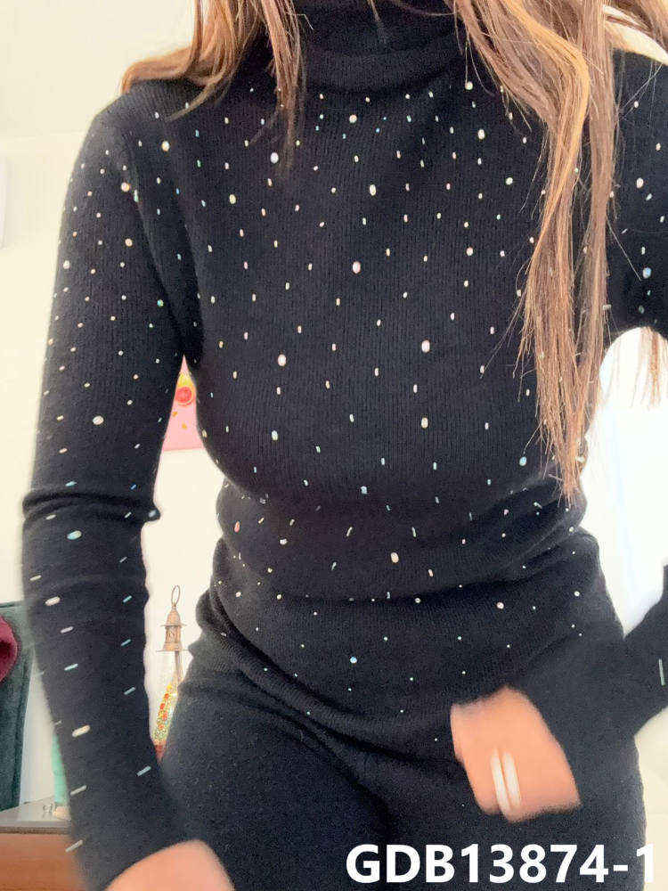 BLUSA CUELLO ALTO BRILLOS GDB13874