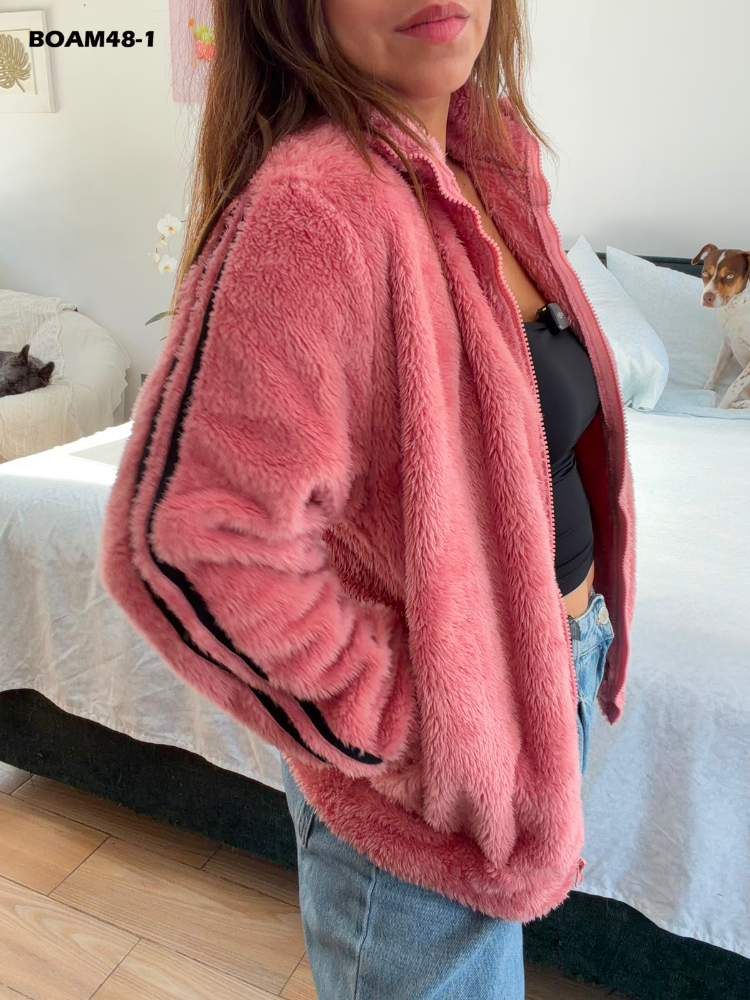 ABRIGO GABRIELA BOAM48